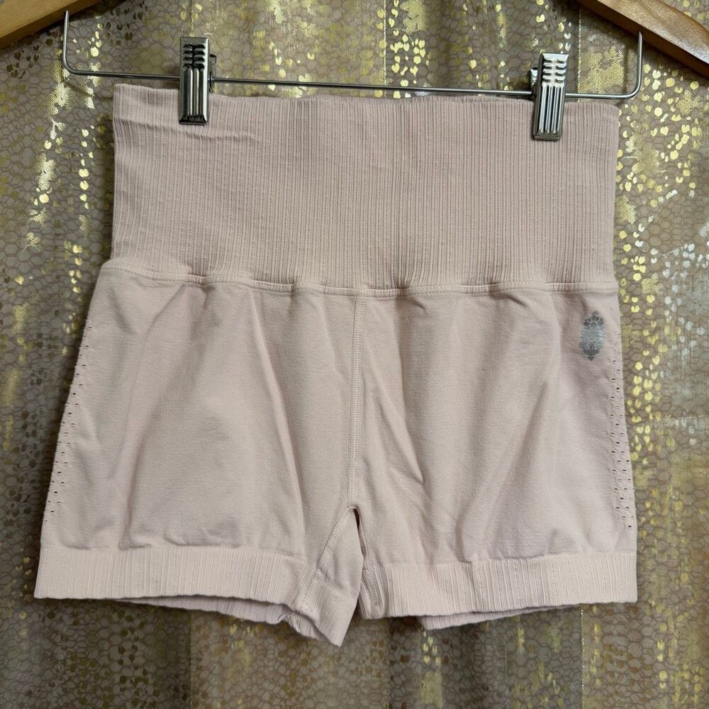 Free People Movement Good Karma Beige/Pink Athletic Shorts M/L